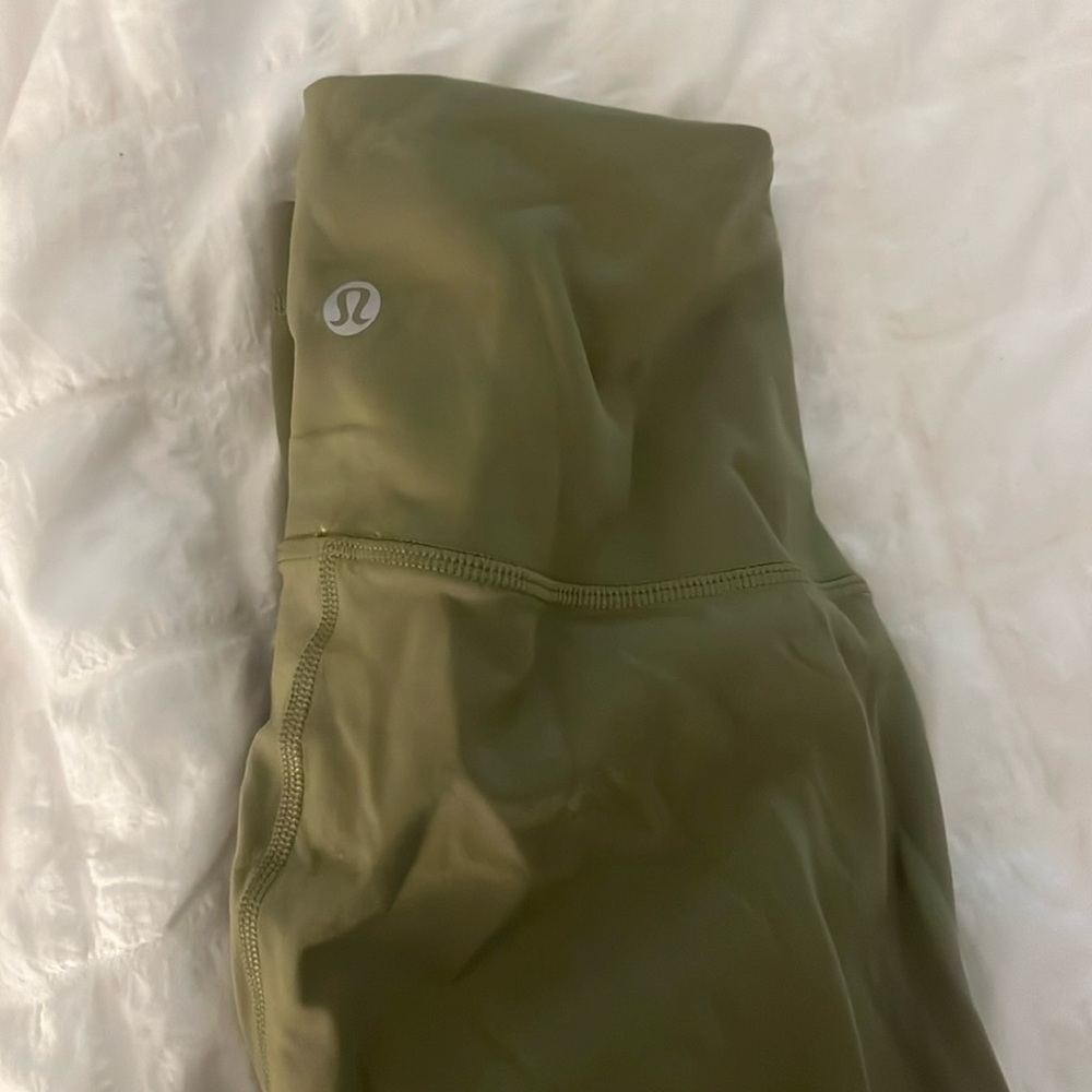 lululemon sage green fast and free leggings